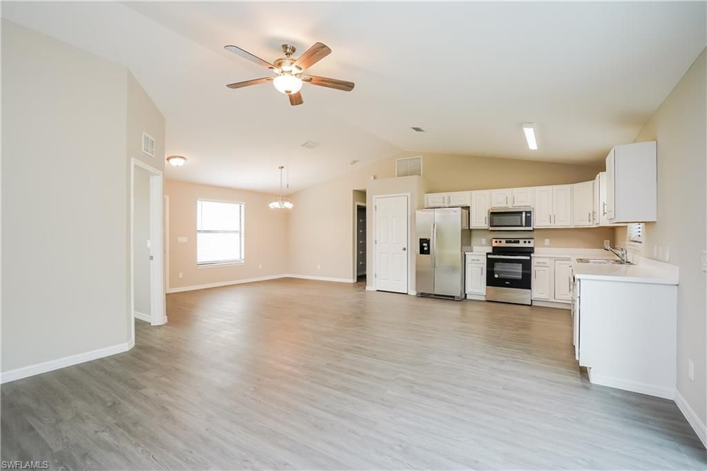 431 Gray AVE S, LEHIGH ACRES, FL 33974 — photo 5