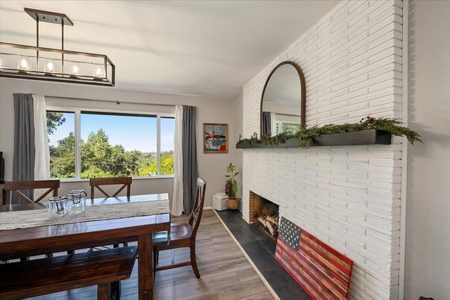 1764 Country Club Dr, Placerville, CA 95667