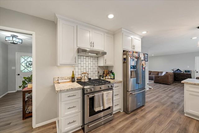 1764 Country Club Dr, Placerville, CA 95667