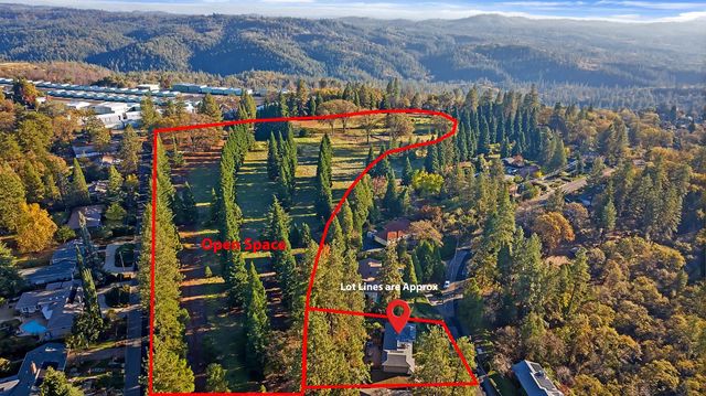 1764 Country Club Dr, Placerville, CA 95667