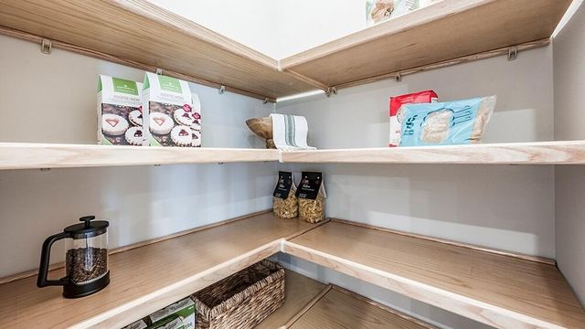 13697 SW Shinnecock Drive, Port St. Lucie, FL 34987