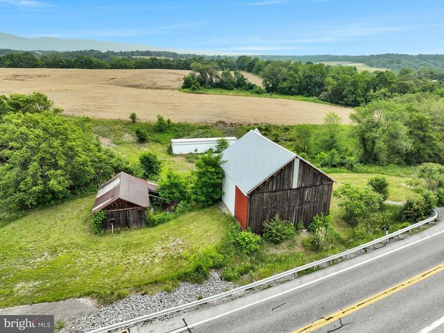 2301 WAGGONERS GAP RD, Carlisle, PA 17013
