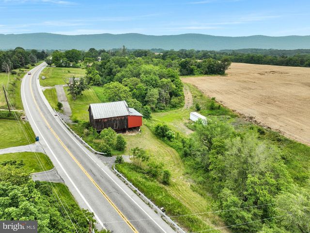 2301 WAGGONERS GAP RD, Carlisle, PA 17013