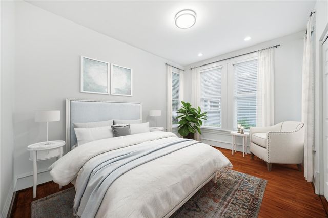 208 E 12th Street, Houston, TX 77008