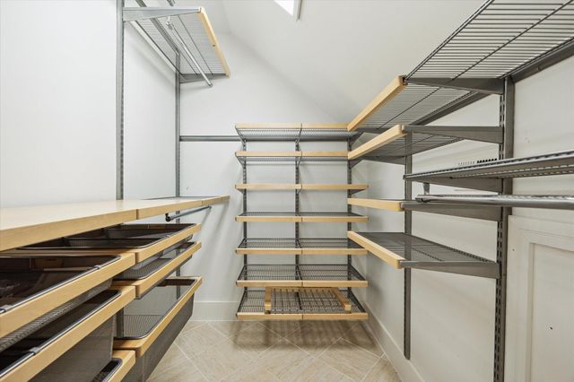 208 E 12th Street, Houston, TX 77008