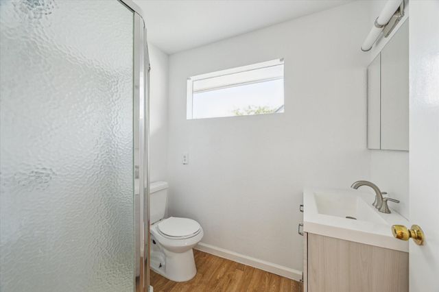 208 E 12th Street, Houston, TX 77008