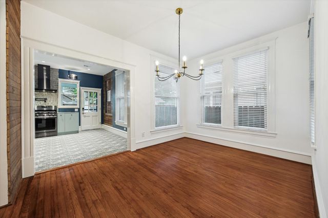 208 E 12th Street, Houston, TX 77008