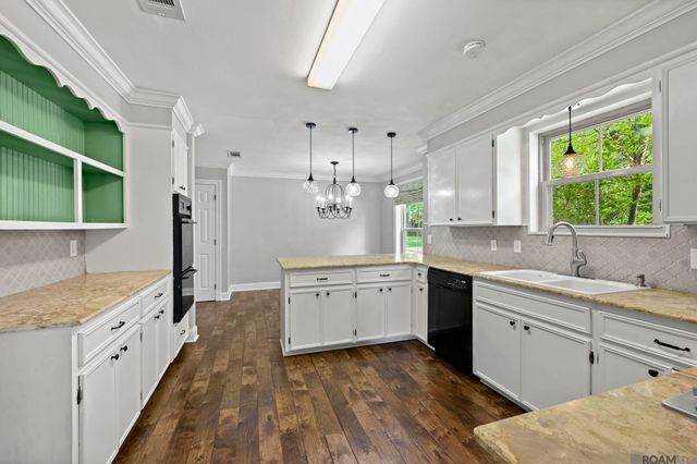22920 Elberta Ln, Zachary, LA 70791