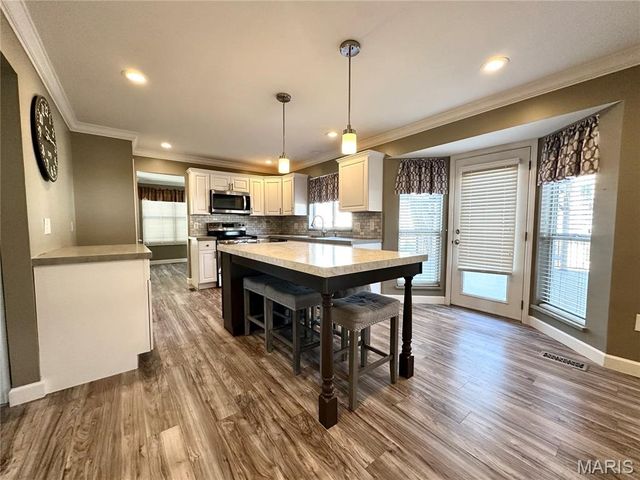 7139 Basswood Drive, O'fallon, MO 63368