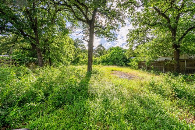 4012 Erath Street, Fort Worth, TX 76119