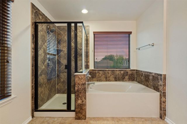 905 Oatmeal DR, Pflugerville, TX 78660