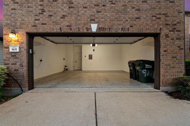 905 Oatmeal DR, Pflugerville, TX 78660