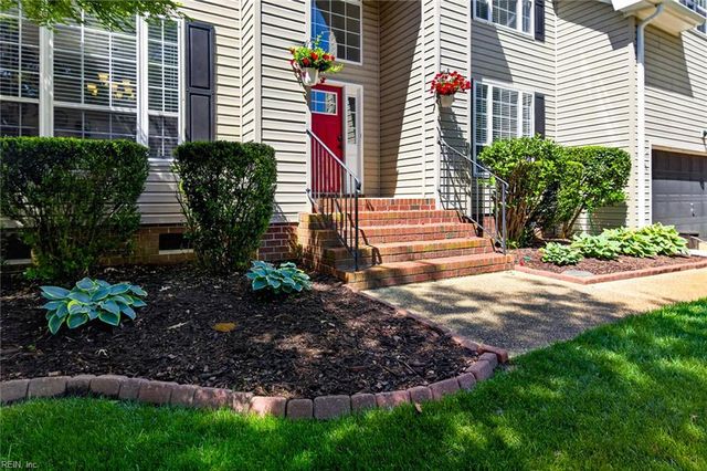2605 Arabian DR, Virginia Beach, VA 23456