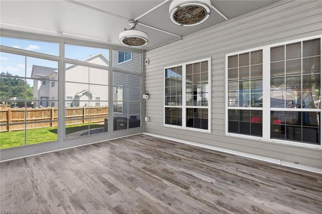 2605 Arabian DR, Virginia Beach, VA 23456