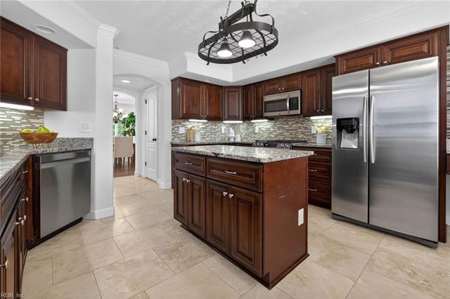 2605 Arabian DR, Virginia Beach, VA 23456