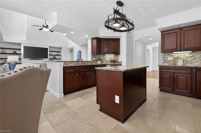 2605 Arabian DR, Virginia Beach, VA 23456