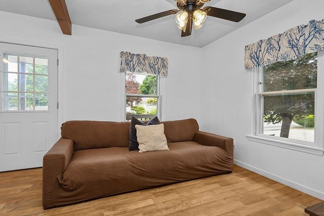 67 Coleman St, Seekonk, MA 02771