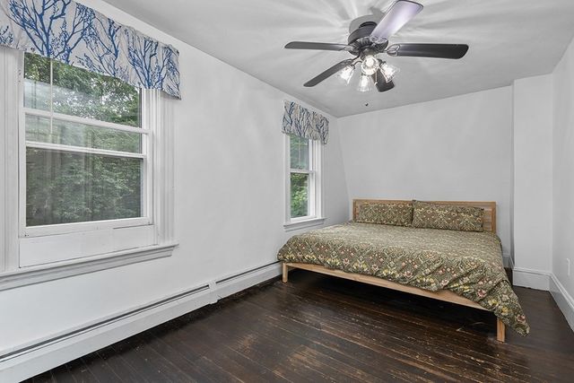 67 Coleman St, Seekonk, MA 02771