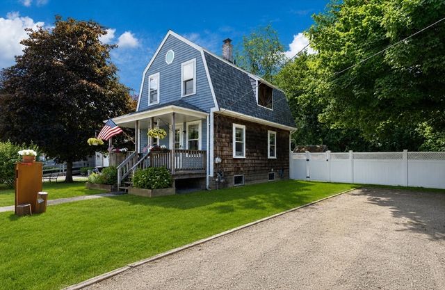 67 Coleman St, Seekonk, MA 02771