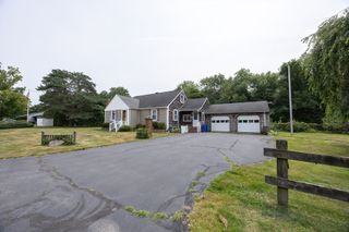 17 Karen St., Attleboro, MA 02703