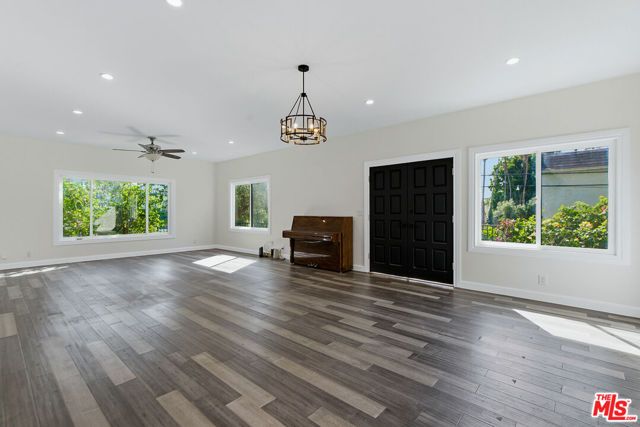 1301 Angelus Avenue, Los Angeles, CA 90026