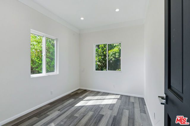 1301 Angelus Avenue, Los Angeles, CA 90026