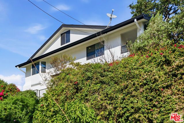 1301 Angelus Avenue, Los Angeles, CA 90026