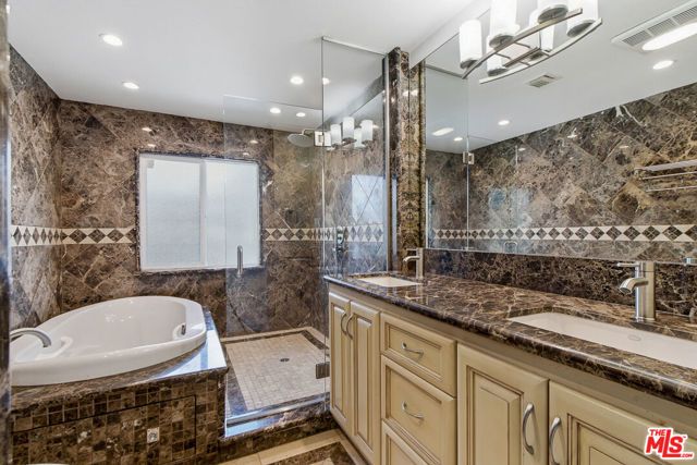 1301 Angelus Avenue, Los Angeles, CA 90026