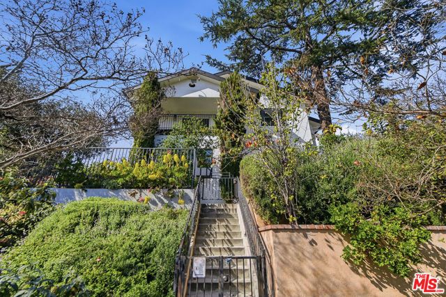 1301 Angelus Avenue, Los Angeles, CA 90026