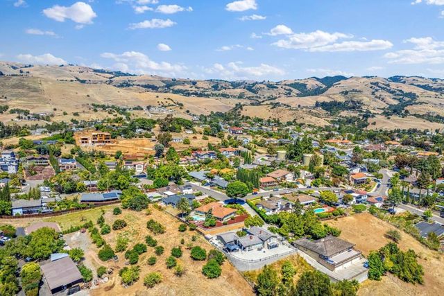 3441 Hickerson Drive, San Jose, CA 95127