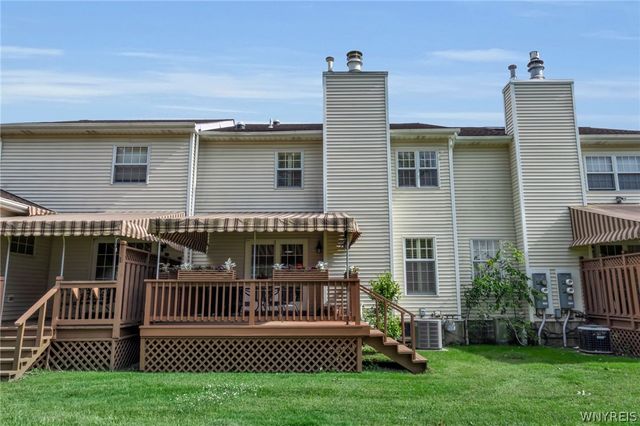 42 Hastings Drive, Orchard Park, NY 14127