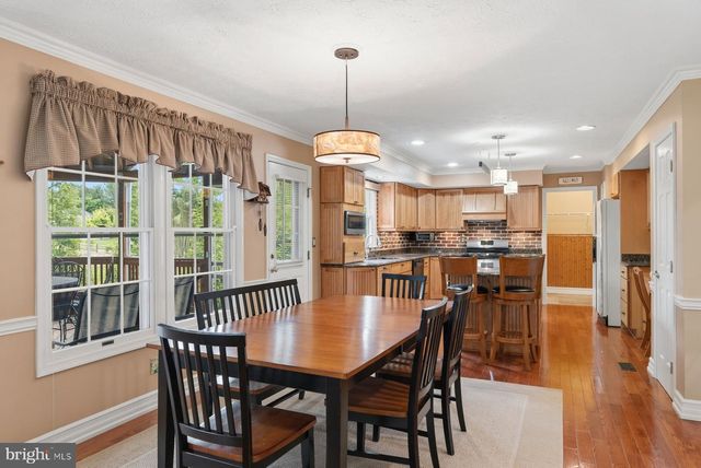 1 CHALLENGER CT, Baltimore, MD 21234