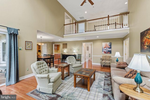 1 CHALLENGER CT, Baltimore, MD 21234