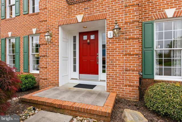 1 CHALLENGER CT, Baltimore, MD 21234