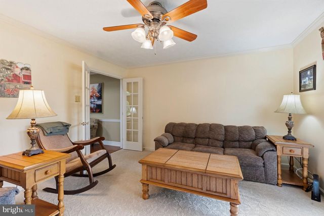 1 CHALLENGER CT, Baltimore, MD 21234