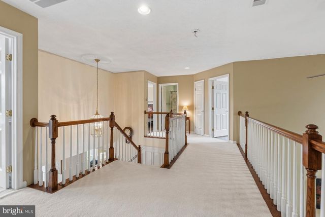 1 CHALLENGER CT, Baltimore, MD 21234