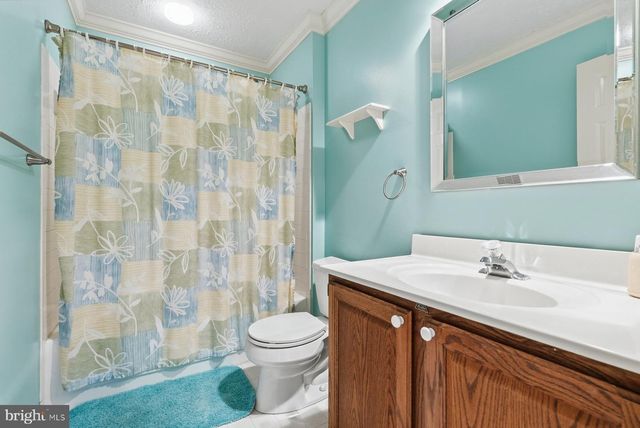 1 CHALLENGER CT, Baltimore, MD 21234