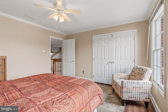 1 CHALLENGER CT, Baltimore, MD 21234