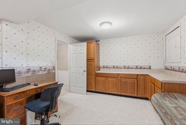 1 CHALLENGER CT, Baltimore, MD 21234