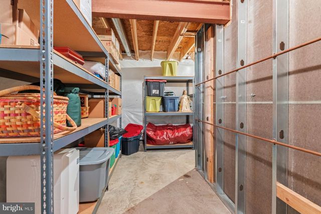 1 CHALLENGER CT, Baltimore, MD 21234