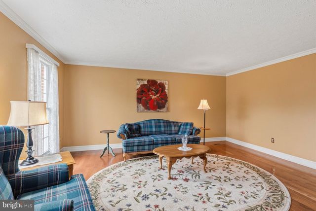 1 CHALLENGER CT, Baltimore, MD 21234