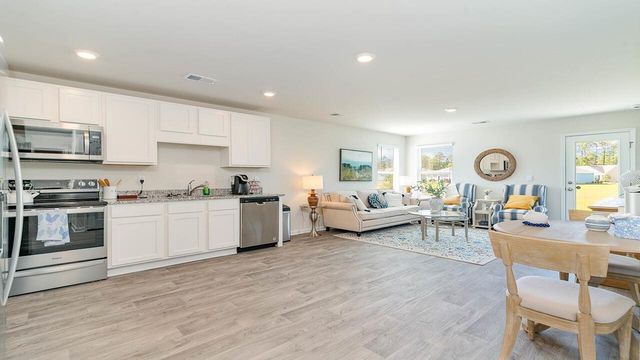 601 Perch Lane, Santee, SC 29142