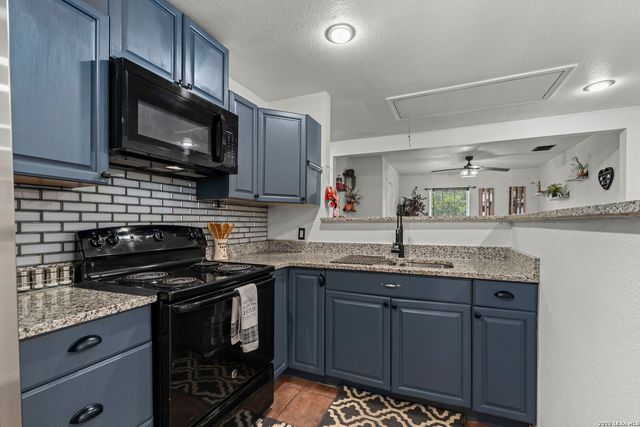 1520 OLD PLEASANTON RD, San Antonio, TX 78264