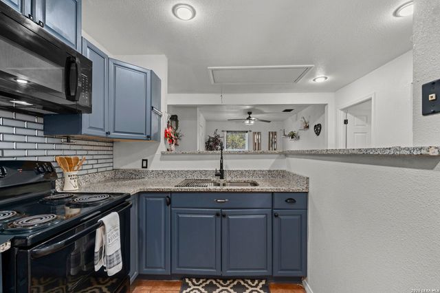 1520 OLD PLEASANTON RD, San Antonio, TX 78264