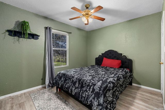 1520 OLD PLEASANTON RD, San Antonio, TX 78264