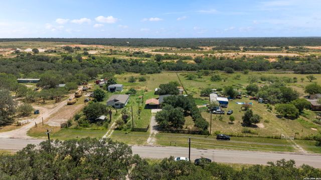 1520 OLD PLEASANTON RD, San Antonio, TX 78264