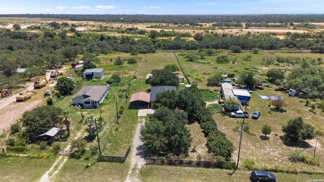 1520 OLD PLEASANTON RD, San Antonio, TX 78264