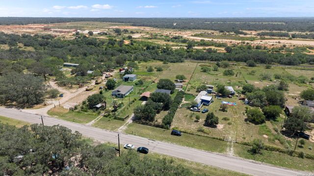 1520 OLD PLEASANTON RD, San Antonio, TX 78264