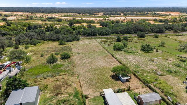1520 OLD PLEASANTON RD, San Antonio, TX 78264