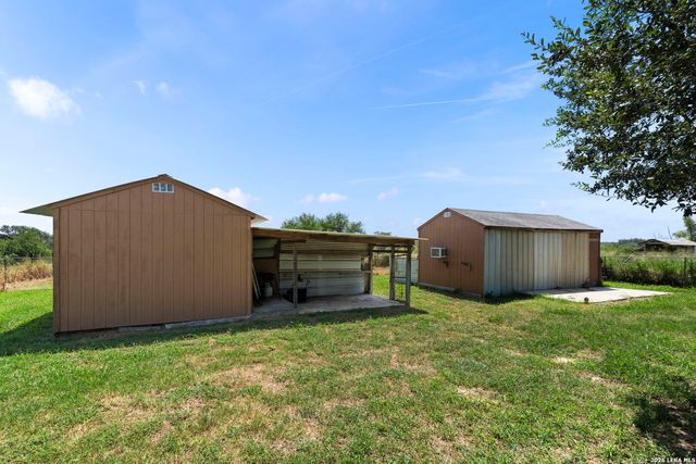 1520 OLD PLEASANTON RD, San Antonio, TX 78264